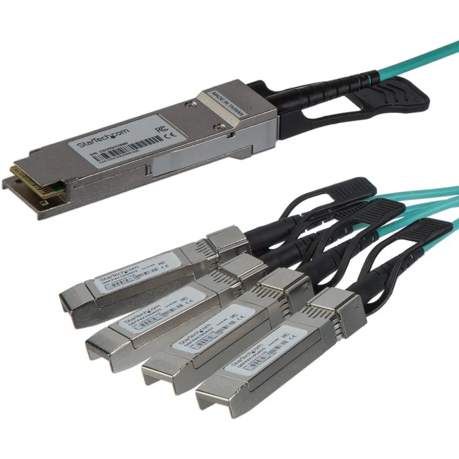 StarTech.com QSFP+ to 4x SFP+ - 15 m (49 ft.)