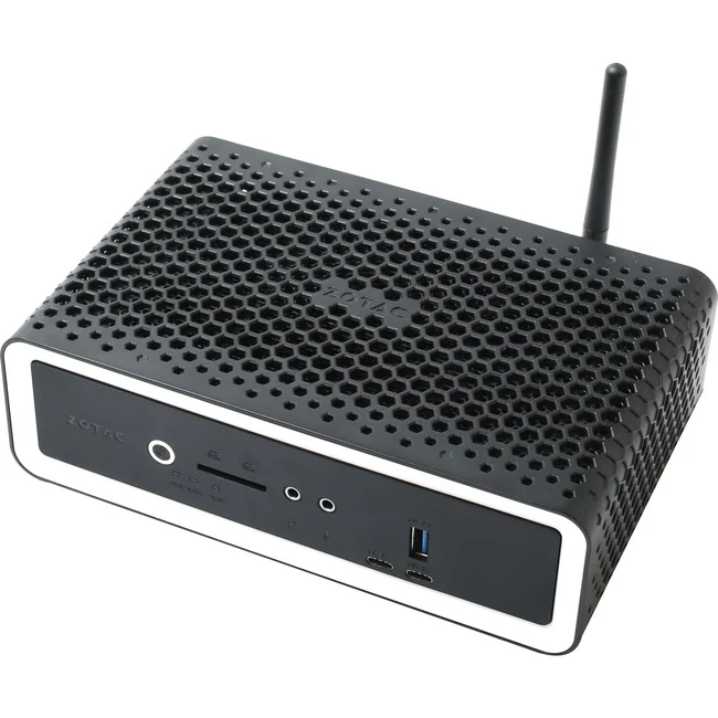 Zotac ZBOX nano Plus ZBOX-CI640NANO-P-U Desktop i5-8250U 4GB